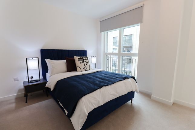 Thumbnail Flat to rent in Bute Close, London