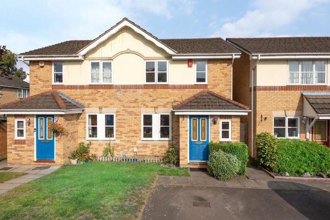 3-bed semi-detached on 21, Clarendon Gate, Chertsey, £425,000