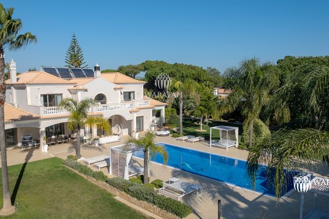 Villa for sale in Fonte Santa, Almancil, Loulé, Central Algarve, Portugal