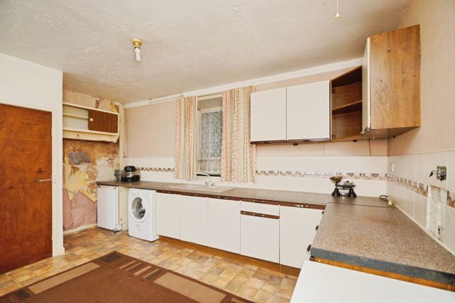 75, High Street, Gwynedd photo 4
