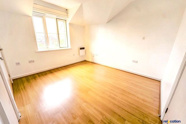 129 Yukon Road, Broxbourne photo 4