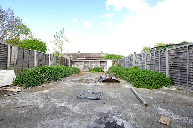 179, Stoneleigh Avenue, Enfield photo 2