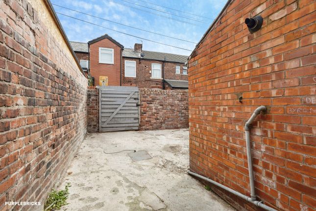 52, Stokes Street, Manchester photo 4