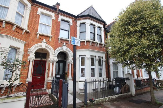 Thumbnail Flat to rent in Norfolk House Road, Streatham