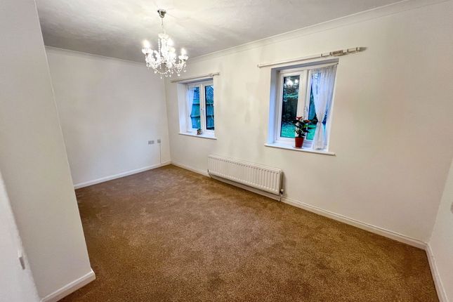 Dormer Lodge, 234,Flat 2, Coulsdon Road, Coulsdon photo 2