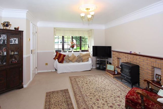 23, Elderberry Close, Telford photo 3