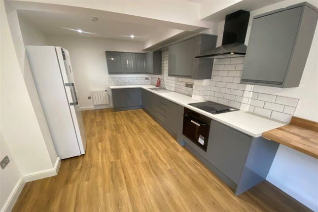 Terraced house to rent in High Road, Beeston