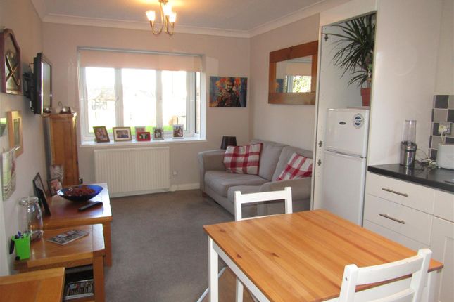 18, The Chase, Boroughbridge, York photo 2