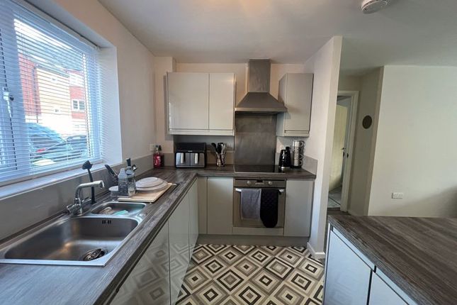 57, Hornbeam Close, Bristol photo 4