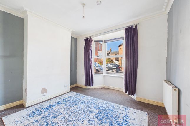 61, Oak Road, Scarborough photo 2