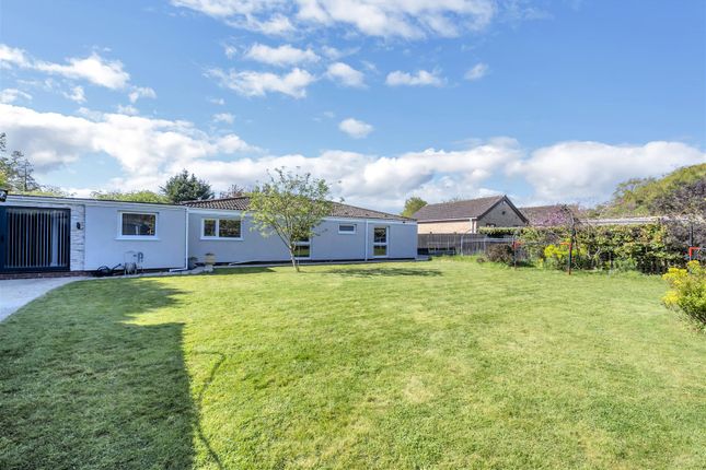 3, Lodge Close, Bury St. Edmunds photo 2