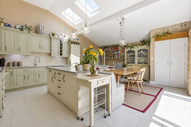 11, The Elms, Nr Saffron Walden photo 3