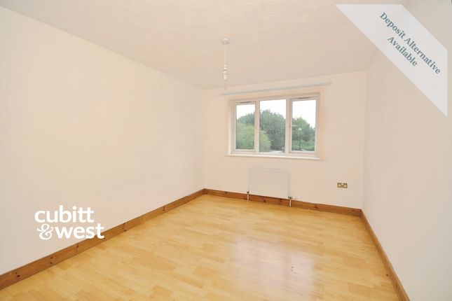 11, Merlin Close, Wallington photo 3