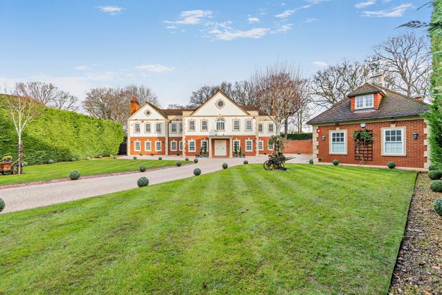 Oak Manor,, Wood Way, Kent photo 2