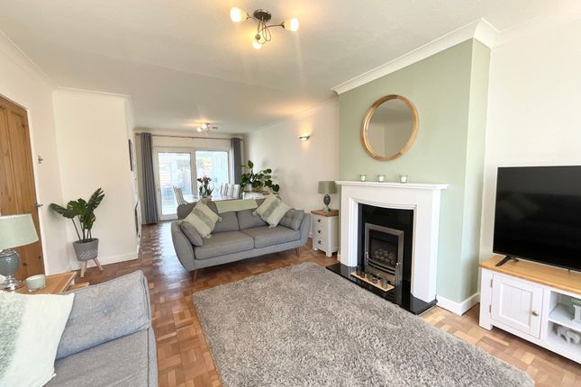20 Meaford Road, Stoke-On-Trent photo 2