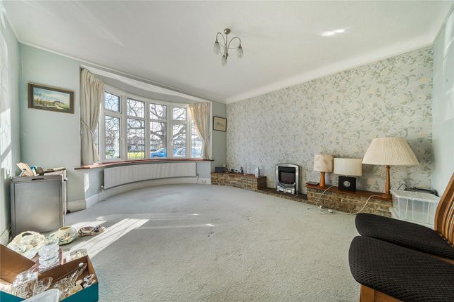 12, Pound Court Drive, Orpington photo 4