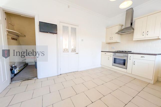 14, Chapel Street, Marske-By-The-Sea photo 4