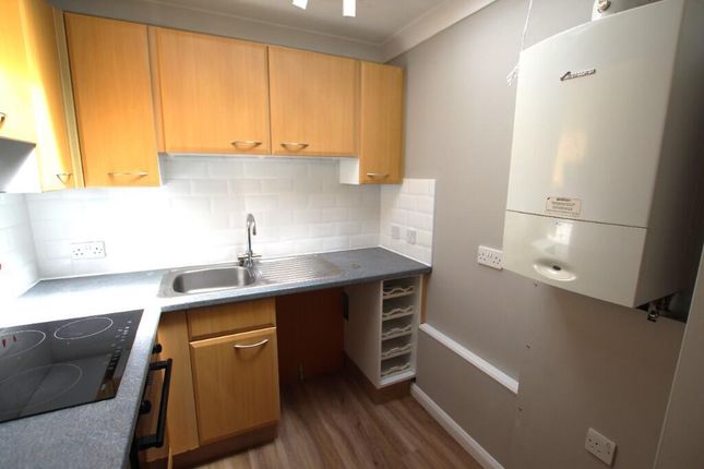 6, Dering Road, Ashford photo 5