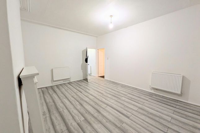 Woodchurch Road, Birkenhead photo 5