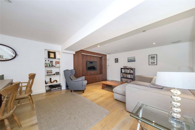 Terraced house for sale in Cornwall Road, London