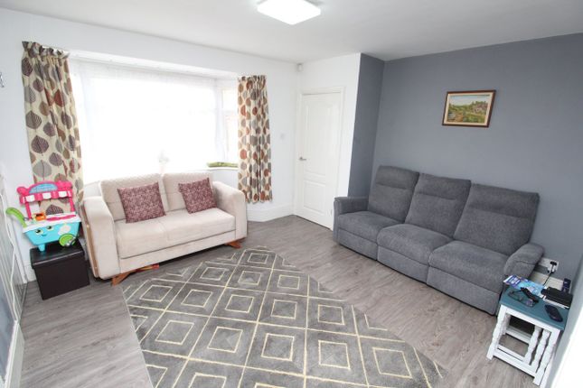 32, Hillsborough Road, Leicester photo 4
