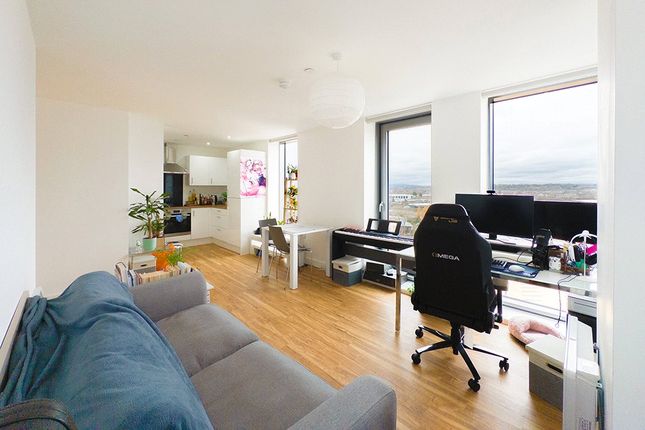 Flat for sale in Media City Tower B, Michigan Avenue, Media City, Manchester