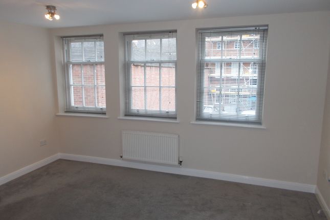 Flat 3, Lichfield photo 3