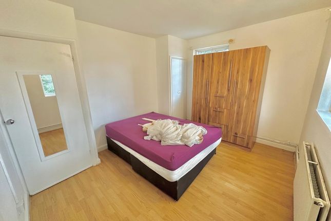(Dummy 2)Duncan Court, Duncan Court, Palmers Green photo 4