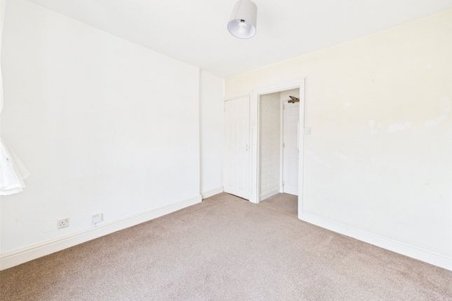 Flat 2, 10, South Parade, North Somerset photo 4