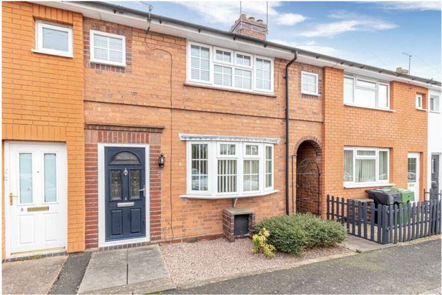 Thumbnail Terraced house to rent in Dragoon Fields, Bromsgrove, Worcestershire