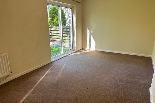 46, Arncliffe Place, Newton Aycliffe photo 3