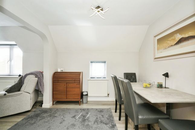 Flat for sale in Netherwood Way, Westhoughton, Bolton