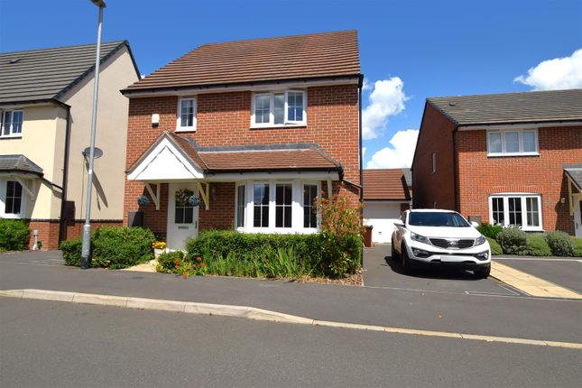 Detached house for sale in Browns Court, Farnsfield, Nottinghamshire
