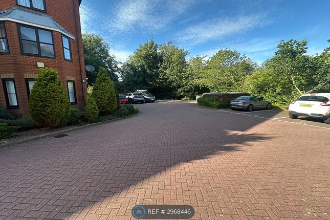 St Abbs Court, Tattenhoe, Milton Keynes photo 2