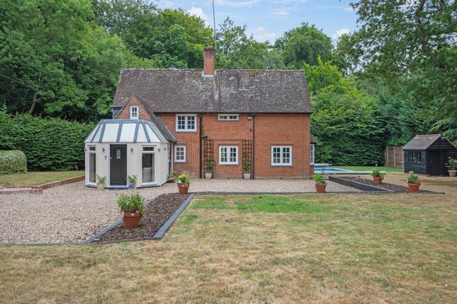 Wood Park House, Catslip, Henley-on-Thames photo 4