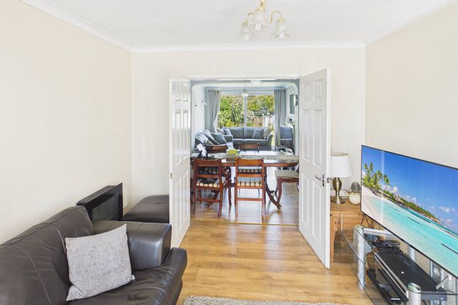 66 Willson Avenue, Derby photo 4