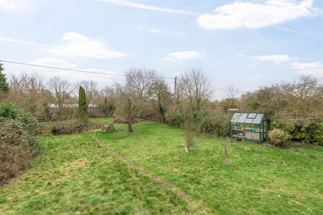 Cottage for sale in Green End, Little Staughton, Bedford