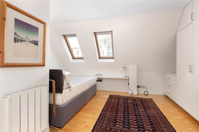 Mews house for sale in Royal Crescent Mews, London