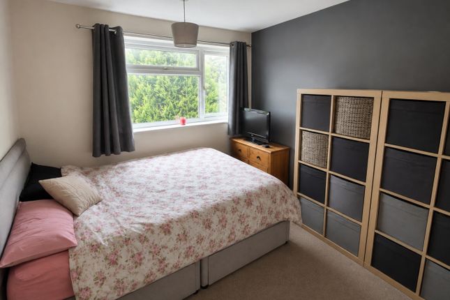 228 Devon Road, Luton, Bedfordshire photo 4