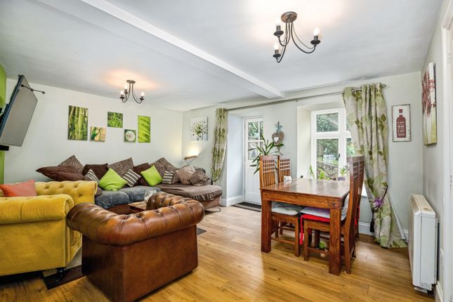 3 Trebarried Court,, Llandefalle, Powys photo 4
