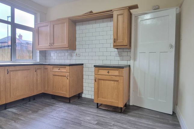 Thumbnail Flat to rent in Verne Road, North Shields