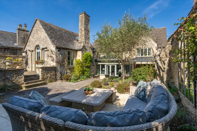 Thumbnail Detached house for sale in Park Street, Woodstock