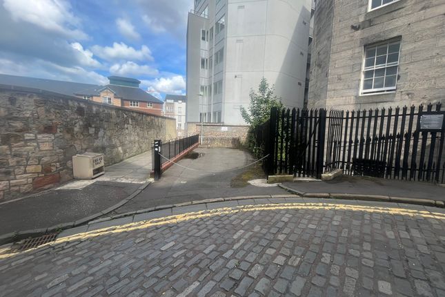 Parking/garage to let in 45 West Silvermills Lane, Edinburgh, City Of Edinburgh