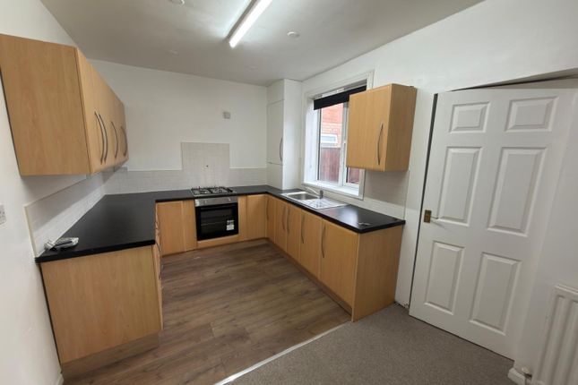 7, Bute Avenue, Hartlepool photo 3
