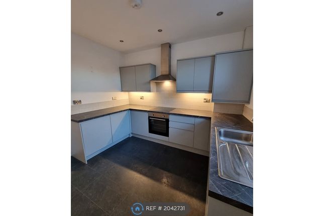 Room to rent in Wilmslow Road, Manchester