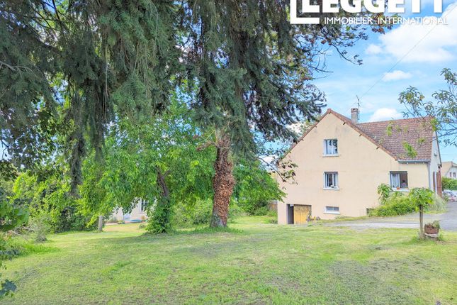 Thumbnail Villa for sale in Montgivray, Indre, Centre-Val De Loire