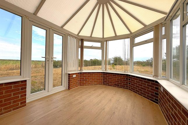43, North Cliff Road, Gainsborough photo 5