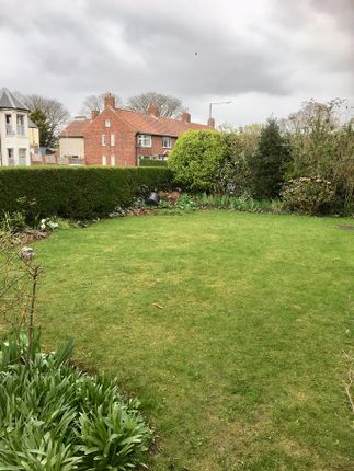 Folkestone Road, Maxton Court, Dover photo 2