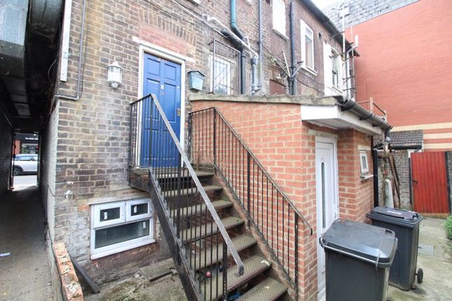 Terraced house for sale in Mill Street, Luton