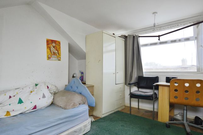 47, Shipman Road, London photo 4